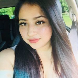 Meet your Posher, Ana